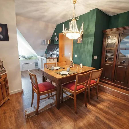 Alojamento de Acomodação e Pequeno-almoço Three B's 3*