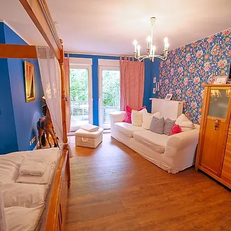 Bed and Breakfast Three B's 3*
