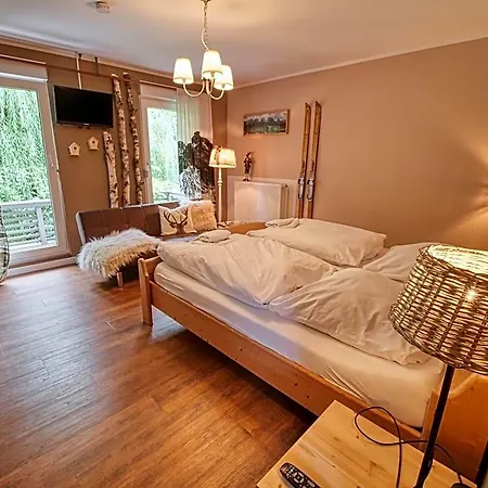 Bed and Breakfast Three B's