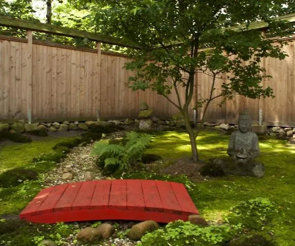 Three B's Alojamento de Acomodação e Pequeno-almoço 3*