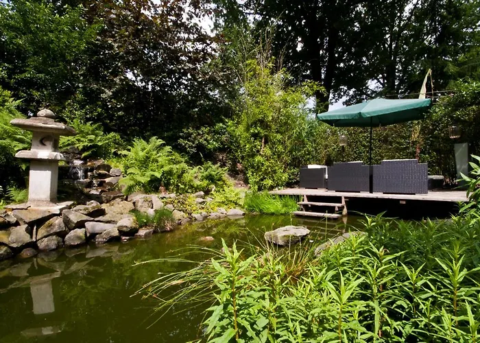 Alojamento de Acomodação e Pequeno-almoço Three B's 3*