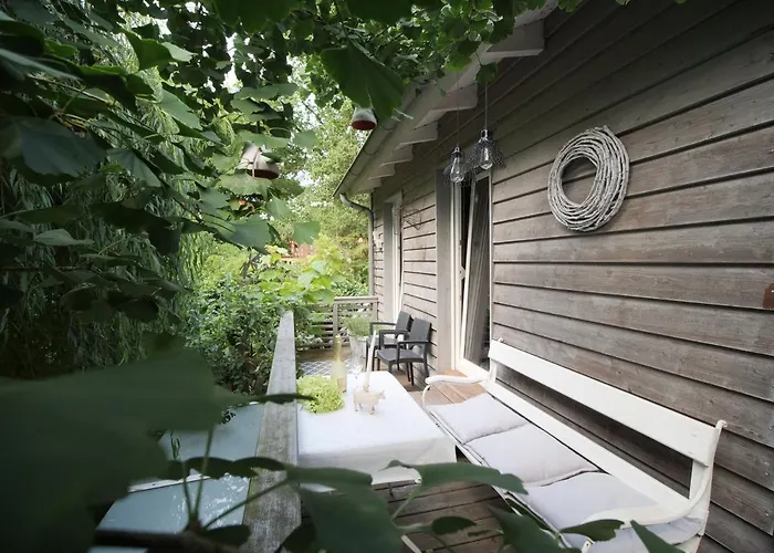 Three B's Alojamento de Acomodação e Pequeno-almoço 3*